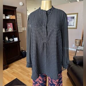 Anne Klein black & white polka dot long sleeve blouse-size XL